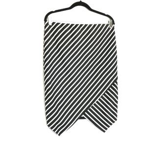 14th & Union Straight Pencil Skirt. White Black. Size Large. Classy